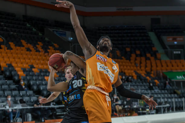 阿森纳上半 阿森纳上半