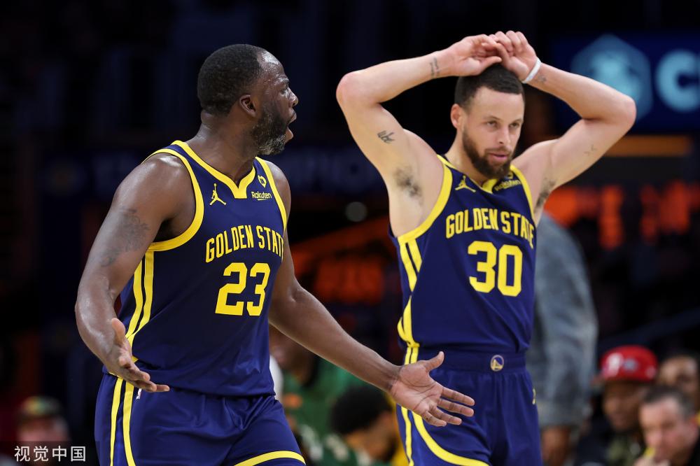 她做出了退 她做出了退